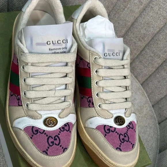 Vintage Gucci Sneakers - Picture 3 of 7